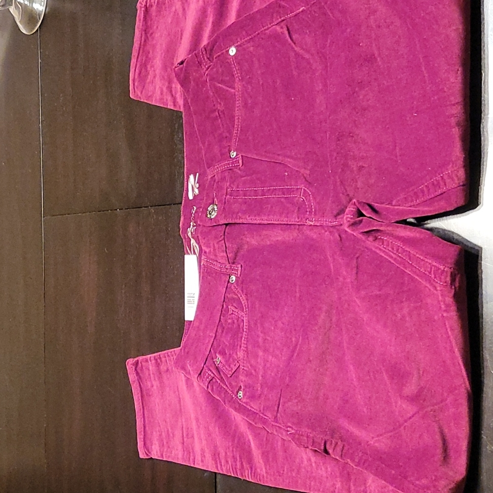 Pants - Picture 2 of 4